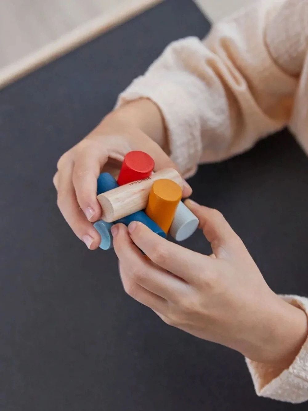 PlanToys Log Puzzle Wooden Balancing Multicolor NIB